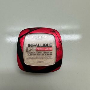 L’Oréal infallible fresh wear foundation